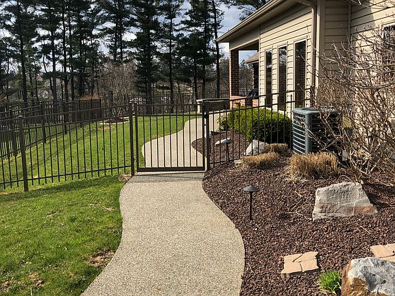2nd image of 616 Westminster Dr