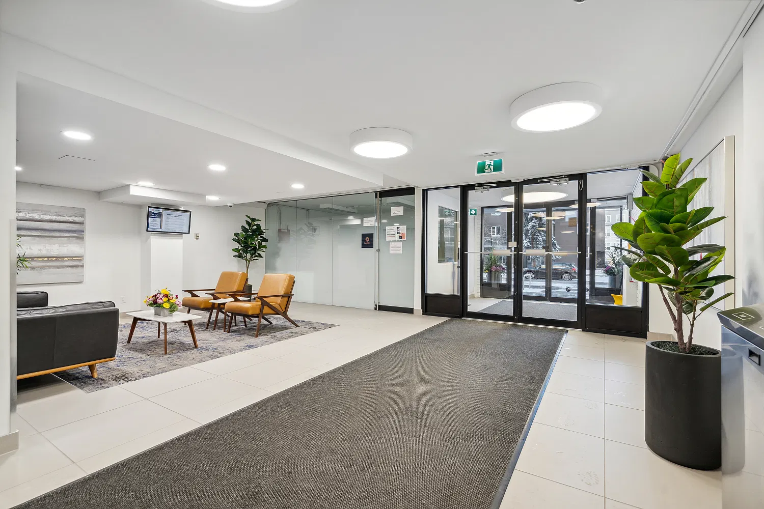 Premier Place — Photo 3