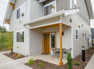 BH T Stonecrest Court Townhomes, Bellingham, WA 98226