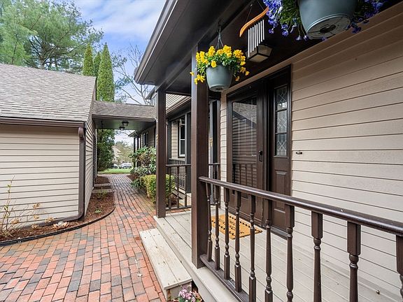 2nd image of 23 Highfield Rd #C