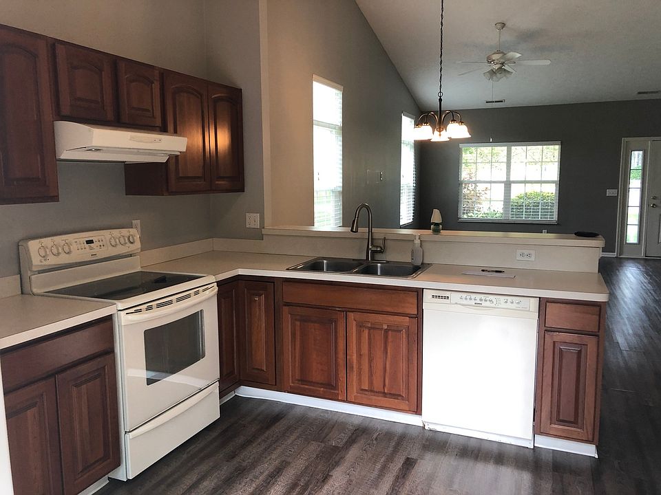1st image of 8572 Mandell Dr