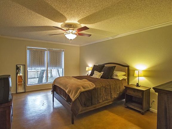 5th image of 14011 Hunters Vale St