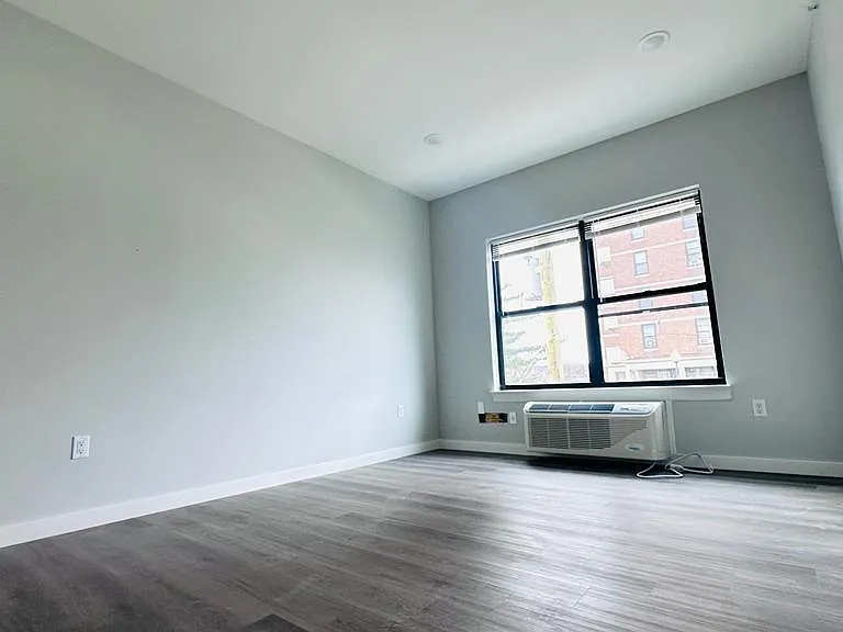 236 Harrison St #3 — Photo 14