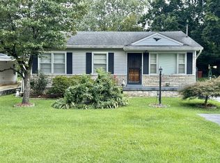1724 Holly Dr, Bowling Green, KY 42101