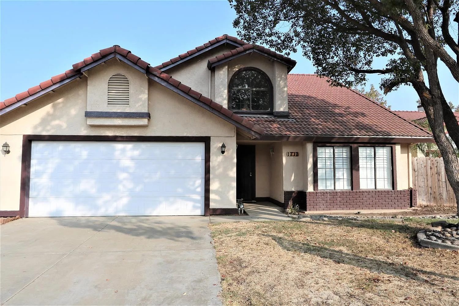 1717 Doyle Ave photo 1