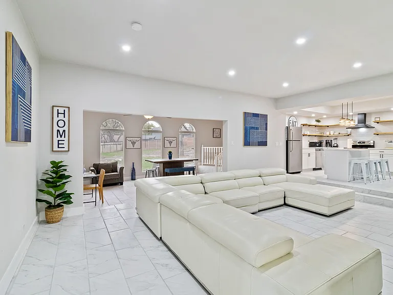 2831 Whisper View St — Photo 13