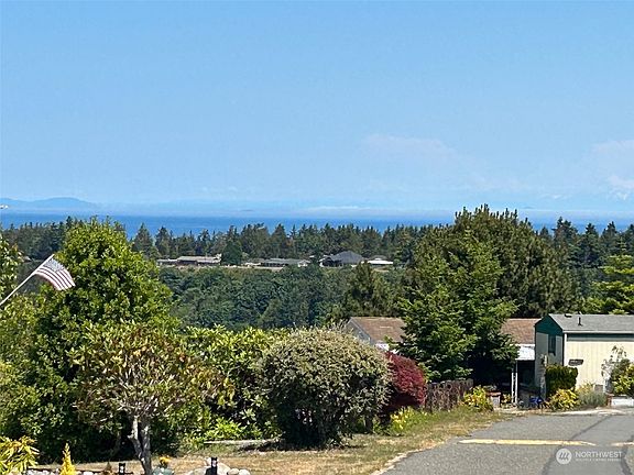 3rd image of 1459 View Vista Park