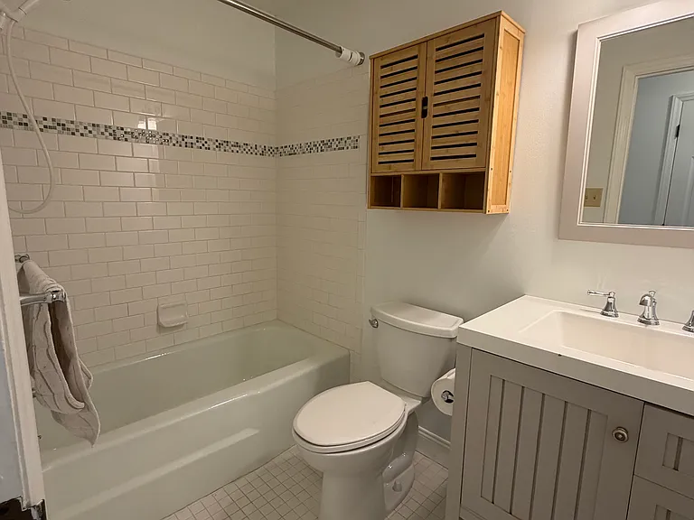 337 E Millbrook Rd — Photo 30