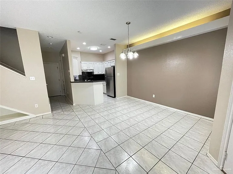 4120 N 12th St #8 — Photo 7