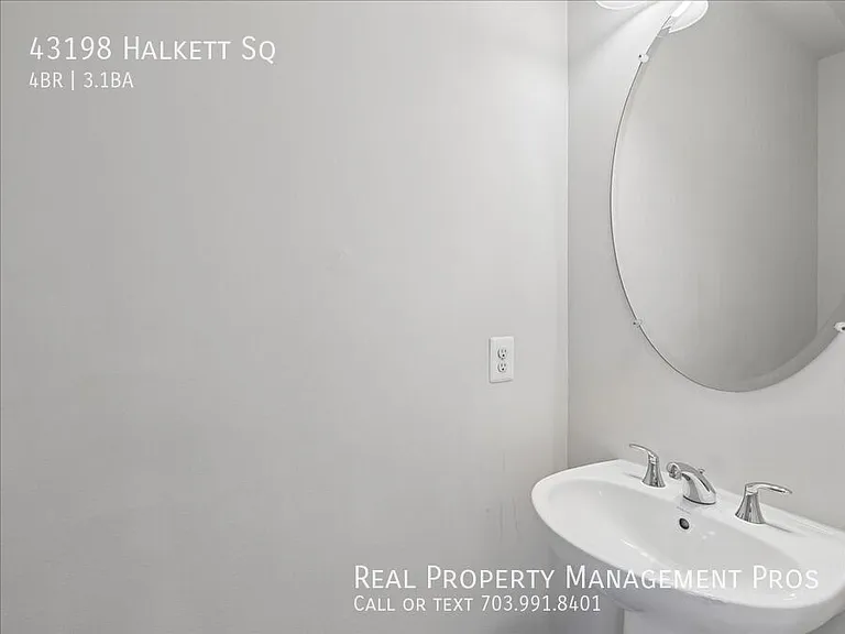 43198 Halkett Sq — Photo 16