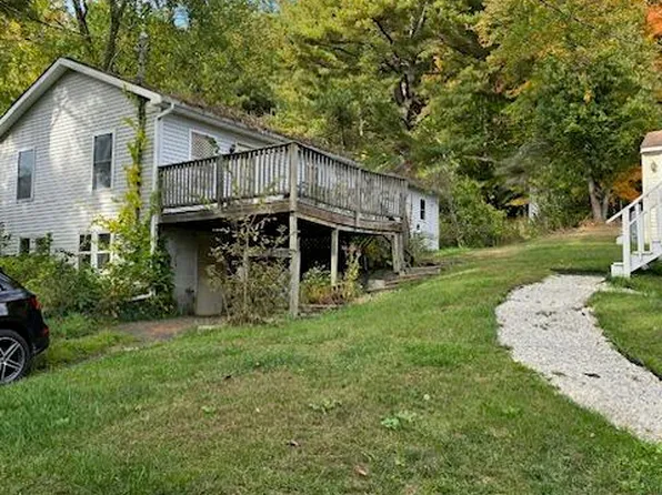 520 Morey Park Hill Road, Schodack, NY 12123