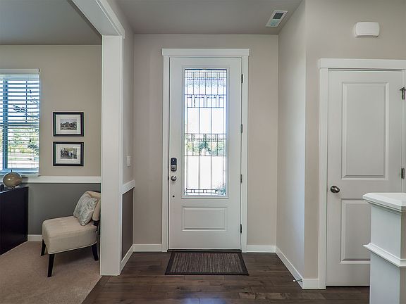 2nd image of 34303 SE Jacobia St
