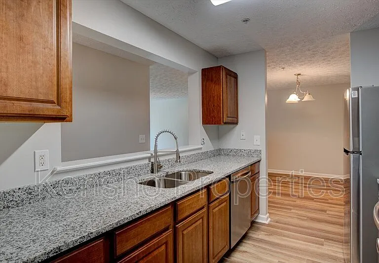 5302 Fairington Club Dr — Photo 1
