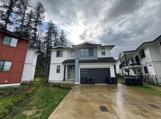 63866 Beech Ave, Hope, BC V0X1L2