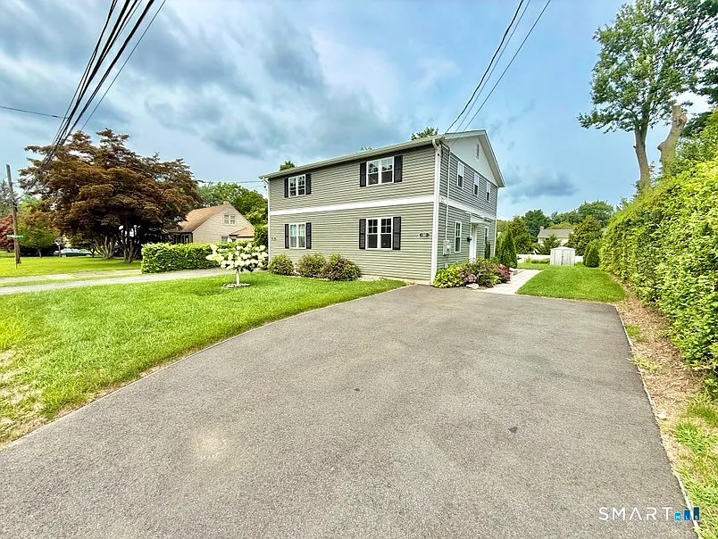 3 bed, 2.0 bath, 1000 sqft, $3,500 — Photo 2
