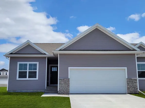 709 Maddie Ln, Tiffin, IA 52340