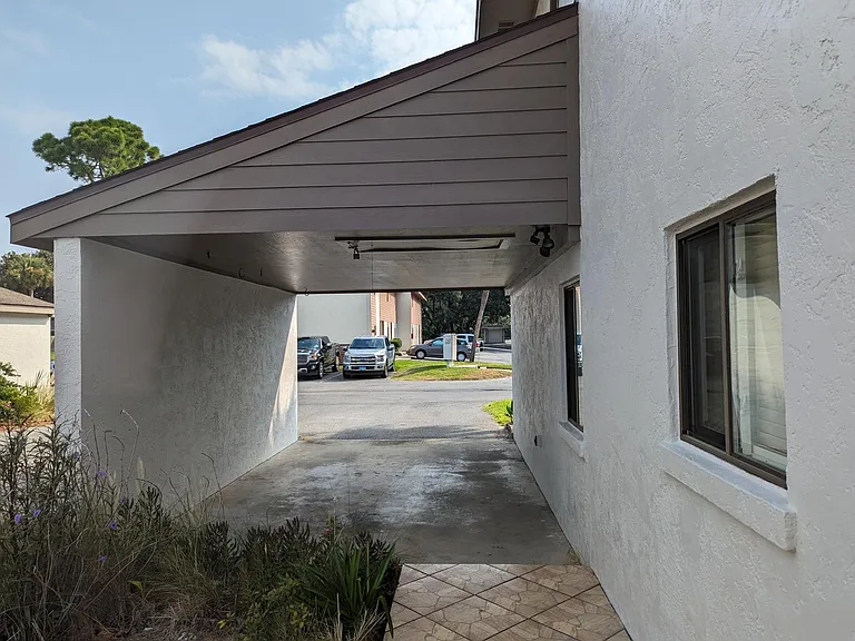 6901 N Lagoon Dr #10 — Photo 5