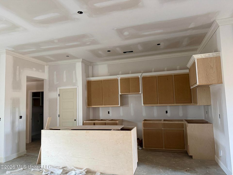 2nd image of 532 Stone Brook Pl