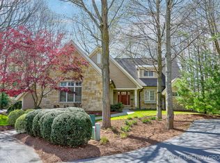 610 Old Macatawa Ct, Holland, MI 49423