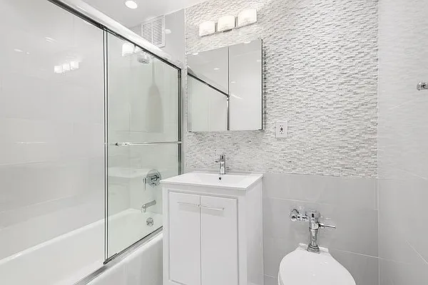 Rented by Town Residential | media 24