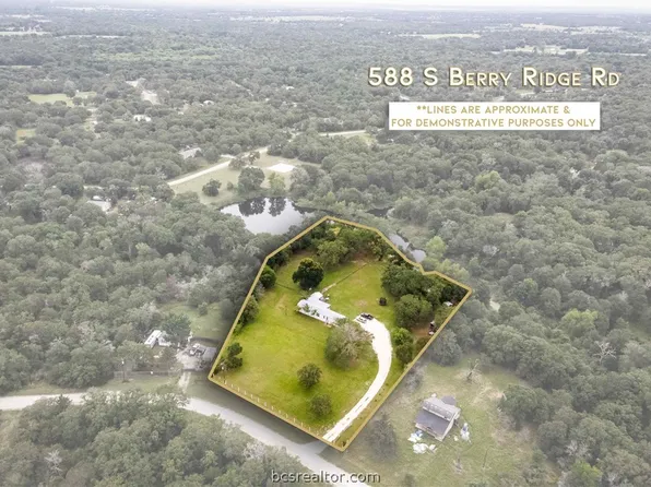 588 S Berry Rdg, Caldwell, TX 77836
