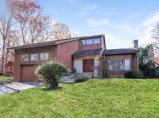 7 Audrey Ln, White Plains, NY