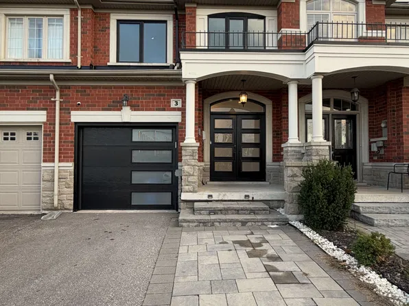 3 Marc Santi Blvd, Vaughan, ON L6A 0K2
