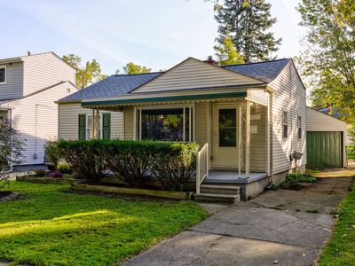 26356 Brettonwoods St, Madison Heights, MI, 48071