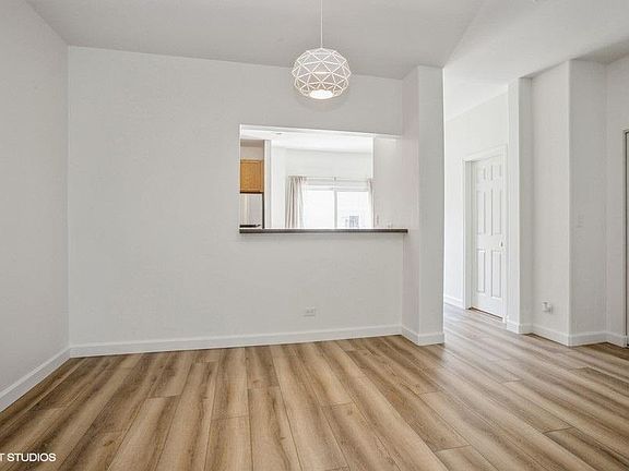 2nd image of 1014 Savoy Ct