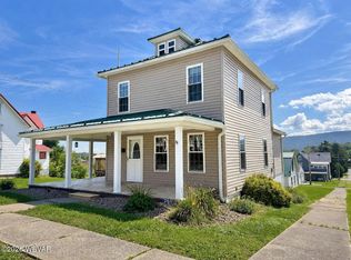 423 Clinton St, Avis, PA 17721
