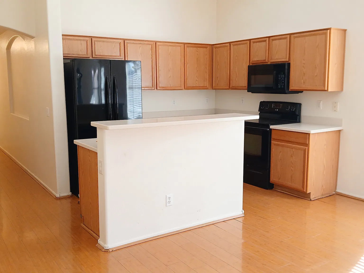 4 bed, 1675 sqft, $2,275 — Photo 4
