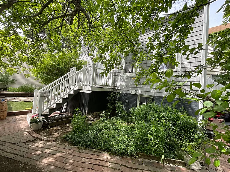 125 Spring St #1 — Photo 37