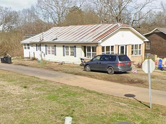 4th image of 71 Jordan St