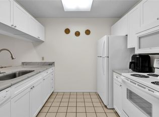 30 Plantation Dr APT 205, Vero Beach, FL 32966
