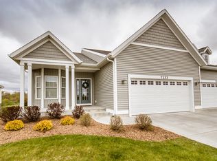 7133 Copper Ridge Ct, Zeeland, MI 49464