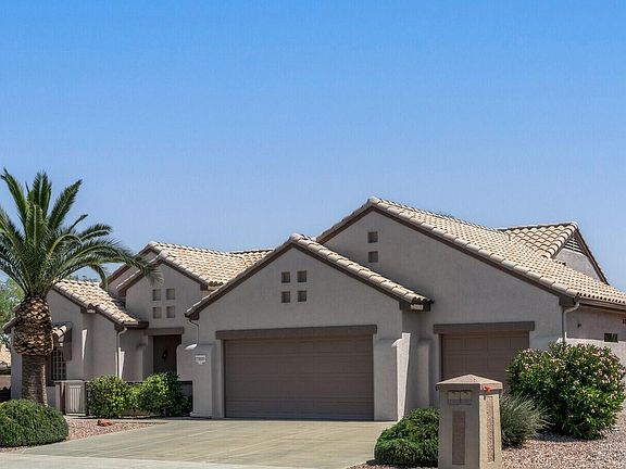 3rd image of 19689 N SHINNECOCK Drive