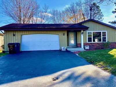 500 Eugene Dr, Lake Geneva, WI, 53147