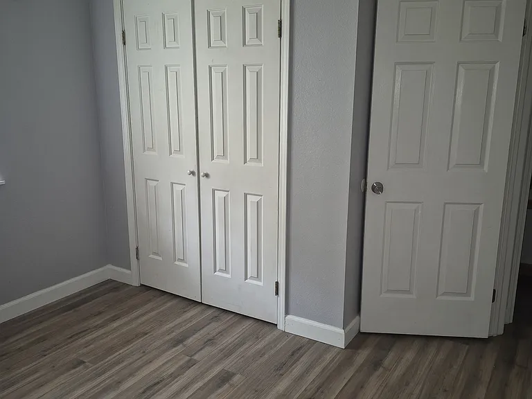 315 Thurlow Ave #B — Photo 6