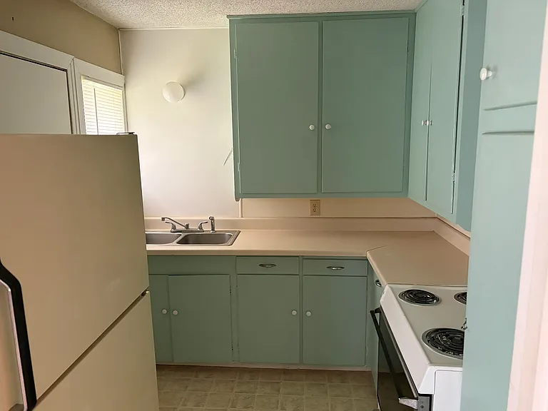 102 Dixie Dr #106 — Photo 7