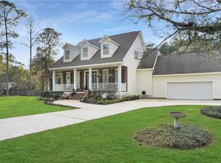 105 Single Pine Ln, Madisonville, LA 70447