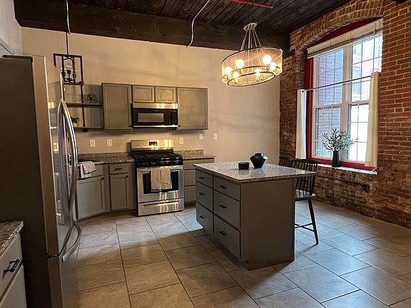 2nd image of 470 Silver Street #113