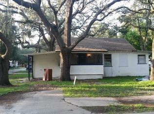 8901 N Dexter Ave, Tampa, FL 33604