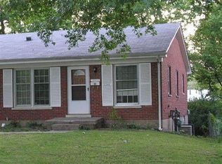 2240 Winterberry Dr, Lexington, KY 40504