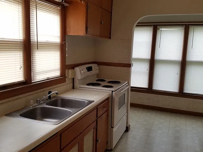 Rainbow Dr 1617-1619 — Photo 23