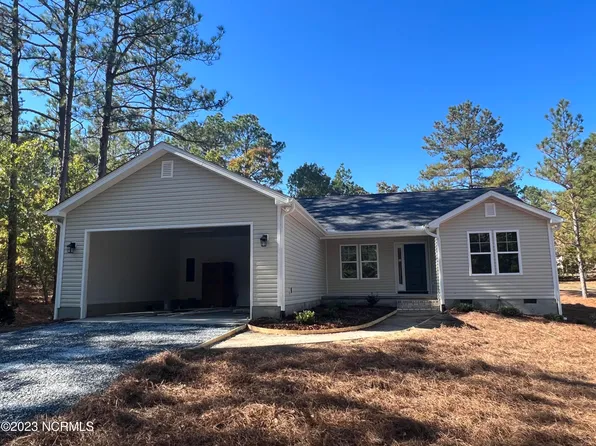 120 Sandspur Lane, West End, NC 27376