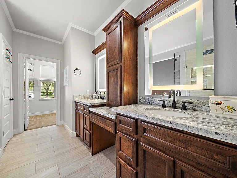 22634 Cascade Springs Dr — Photo 21