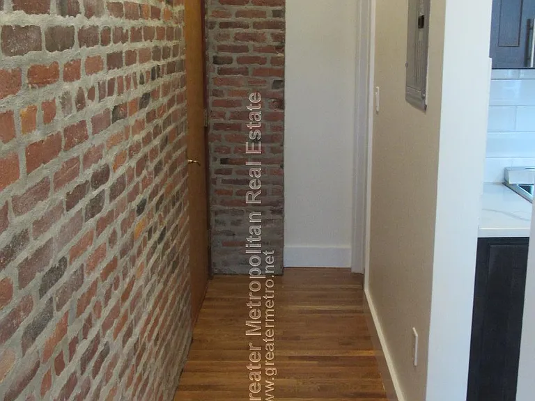 351 North St #7 — Photo 11
