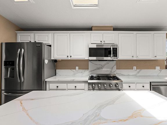 5th image of 6468 Washington Street #124