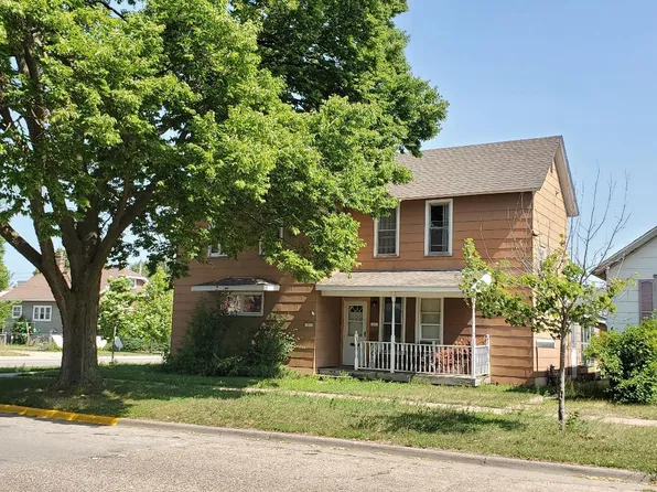 552 E Wabasha St, Winona, MN 55987