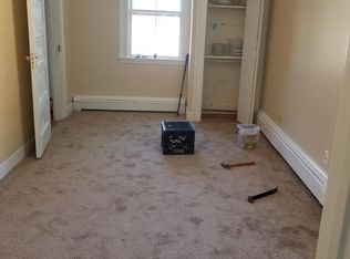 62 Derby St APT 2, Salem, MA 01970